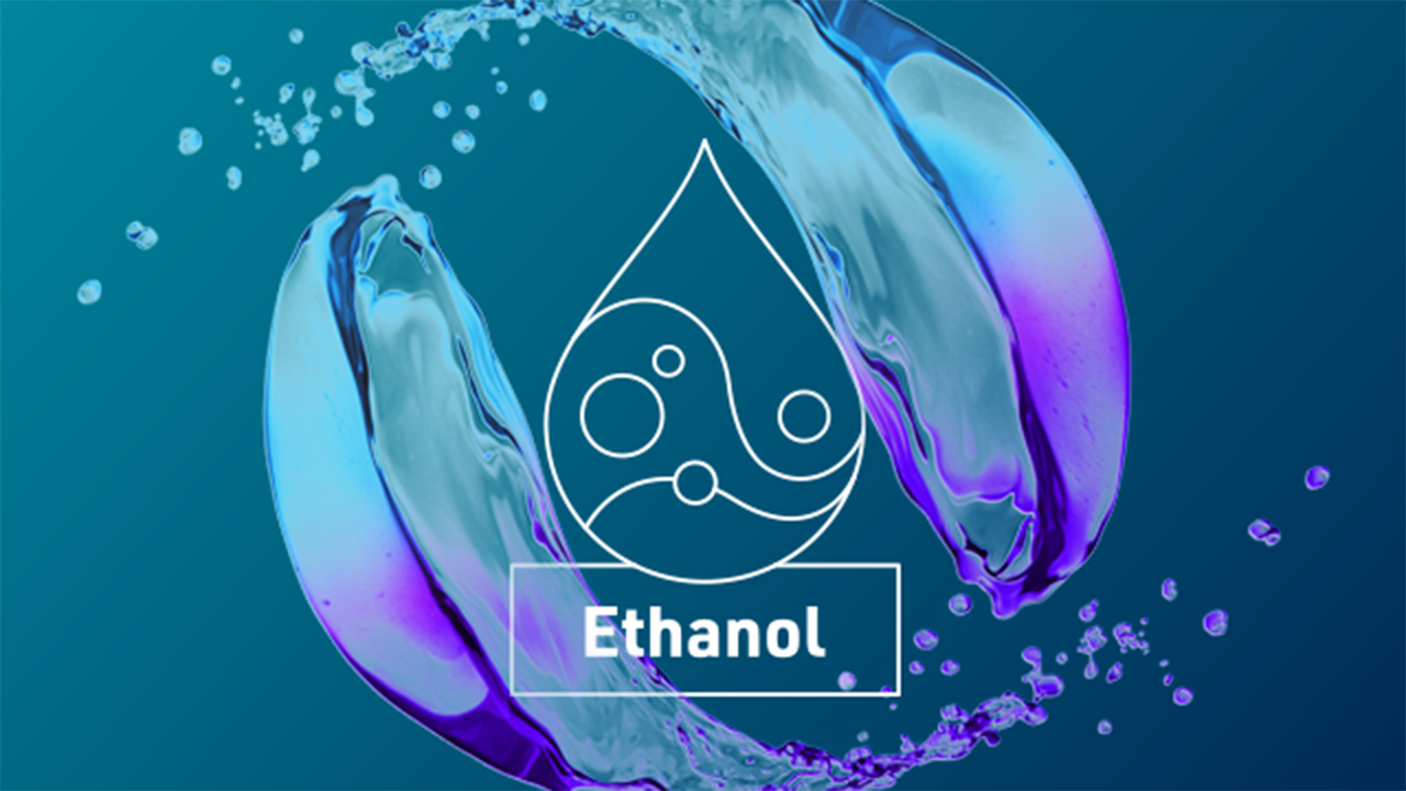 Ethanol-fuelled two-stroke marine engine concept